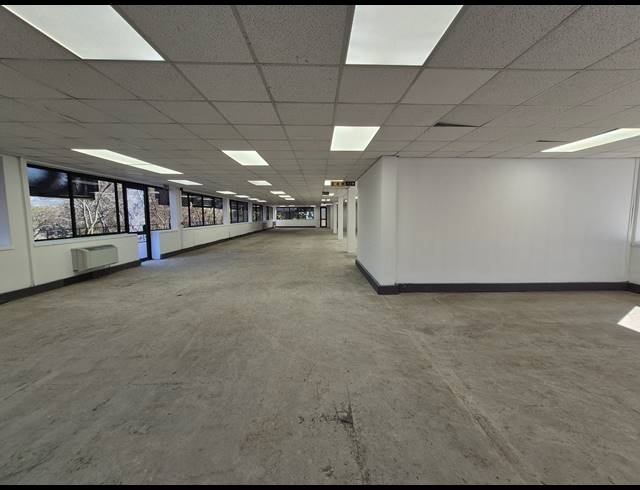 426M² OFFICE TO LET IN WOODMEAD